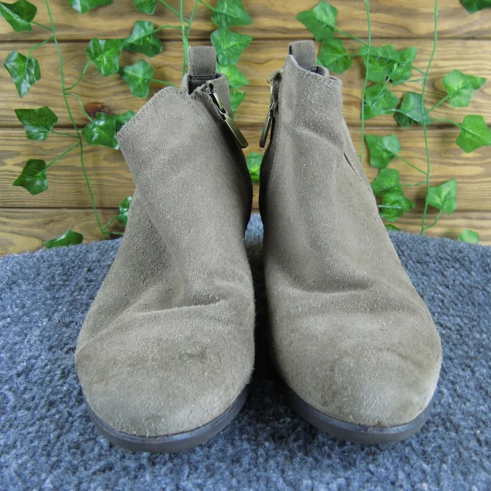 Blondo Taupe Suede Waterproof Ankle Booties Low Heel Elastic Side Women's 7‎